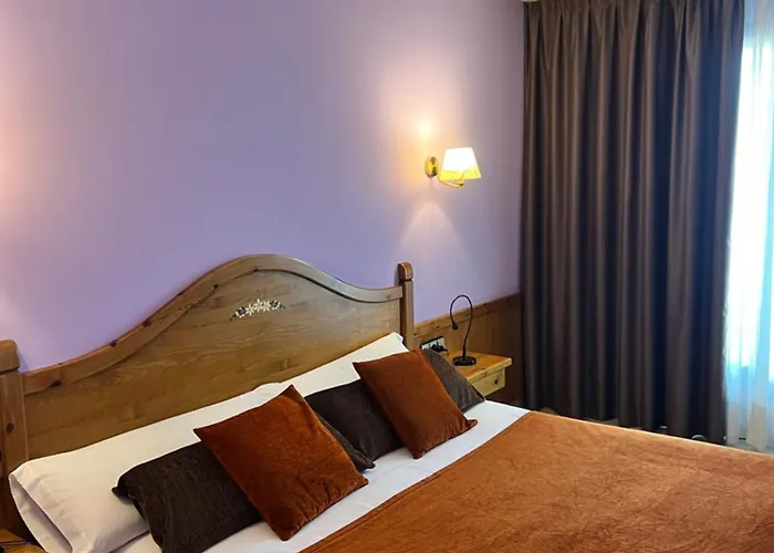 Petit Hotel